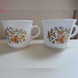 SET OF 2 VINTAGE CORELLE INDIAN SUMMER PATTERN COFFEE MUG TEA CUP